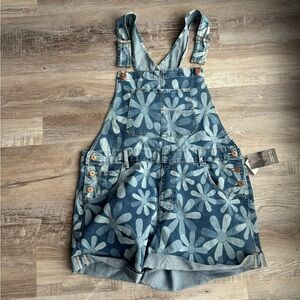 No boundaries Floral overalls
